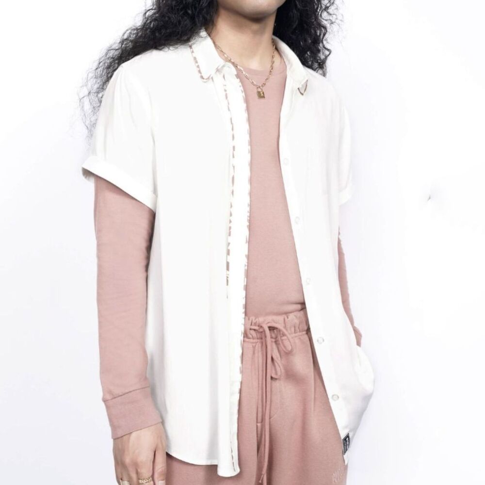 Wildfang The Empower Button-Up Top Large – White/Dizzy Check NWT